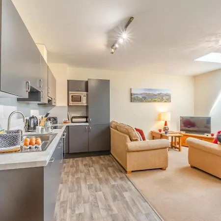 3 Bed In Isel Oc-o32074 בית נופש *