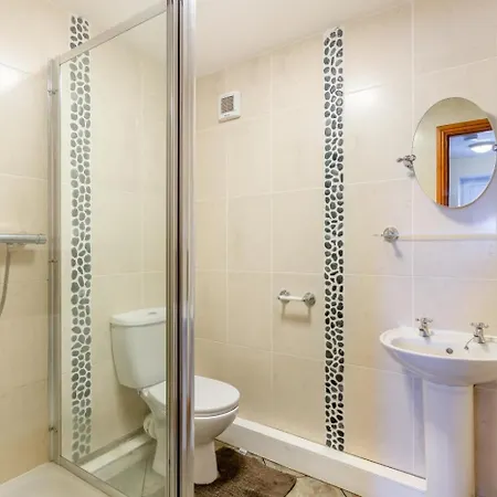 3 Bed In Isel Oc-o32074