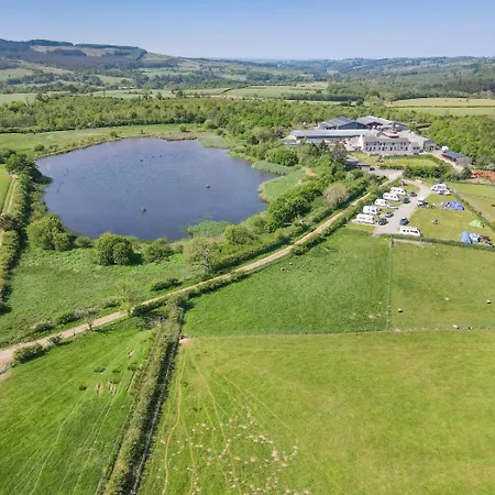 3 Bed In Isel Oc-o32074 Holiday home *